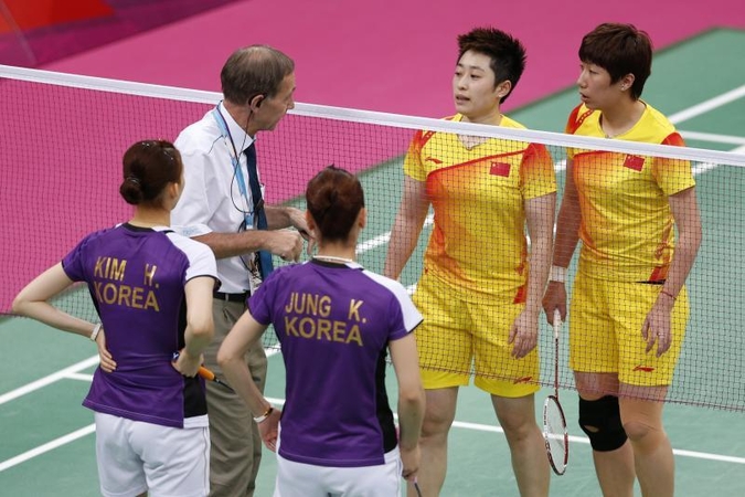 Žiūrovai nušvilpė azijiečių badmintoninkių gudrybes