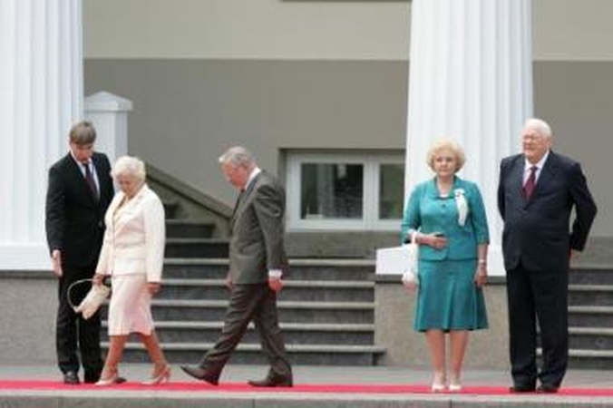 Takoskyra: išgirdęs apie A.Brazausko mirtį V.Landsbergis (kairėje) kalbėjo apie susitaikymą, bet vėliau tarp jo ir velionio vėl perbėgo juoda katė.