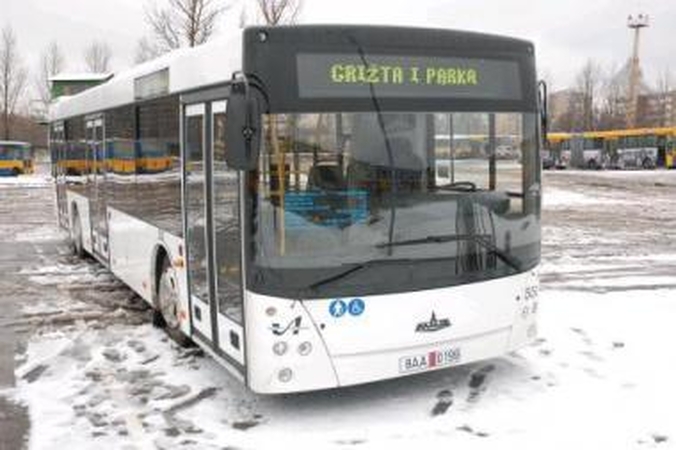 Laikinai: po poros dienų vilniečiai jau nebebus vežiojami nauju autobusu "Maz".