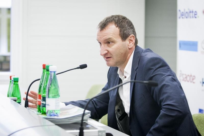 Futbolo rinktinės treneris Cz. László: visada palaikau Europos komandas