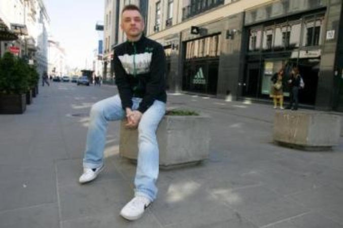 Autoritetas: A.Mamontovas kviečia vilniečius ir kauniečius užkasti žodžių karo kirvius.