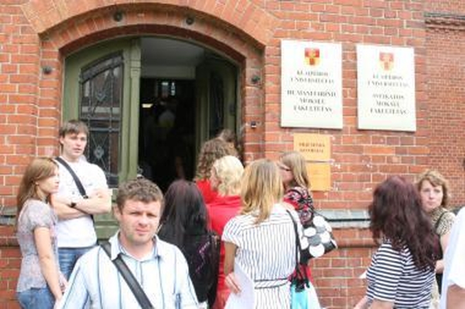 Norintieji studijuoti ignoruoja pedagogiką ir menus