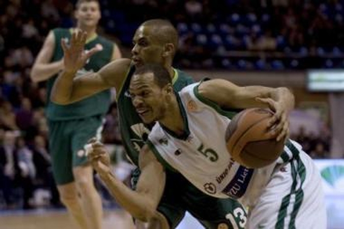 Patirtis: iš "Žalgirio" starto penketuko mažiausiai kartų – tik vieną – suklydo M.Brownas (Nr. 5).