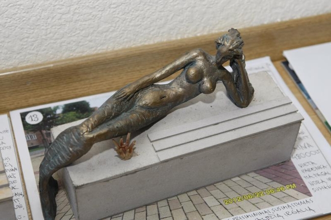 M. Mažvydo alėjos suoliukai laukia mecenatų