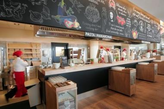 Atpažįstama: visame pasaulyje veikiančio tinklo restoranai visur atrodo vienodai.