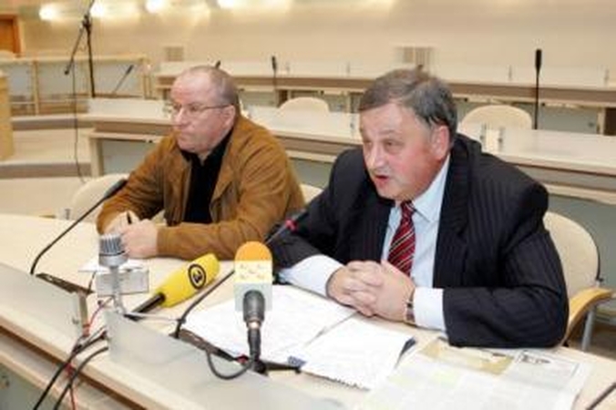 Korupciją įžvelgė tarp savų