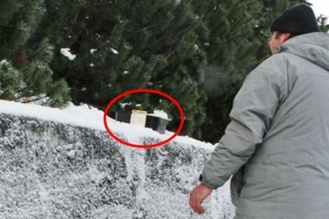 Prie purvinos gatvės nelegali prekyba grietine