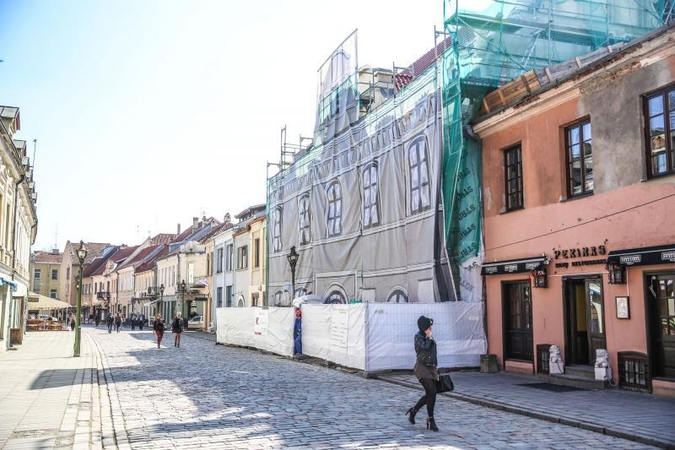 Kaip slėpti pastatus, darkančius miesto veidą?