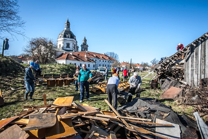 Talka Pažaislyje baigėsi sveikuoliškomis vaišėmis